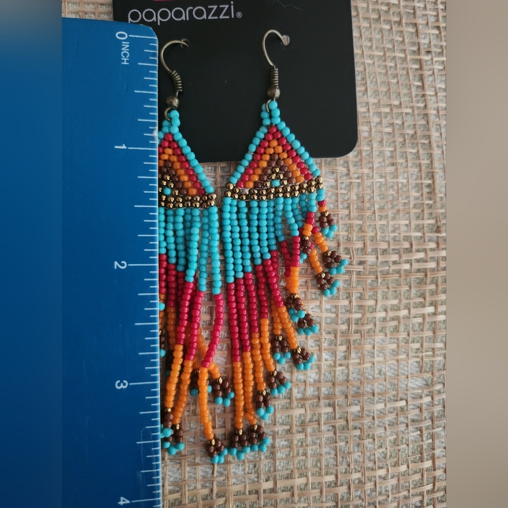 Colorful Beaded Dangle Earrings Native American Style - Picture 7 of 9